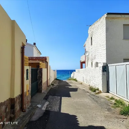 Vicino Al Mare * 카스텔사르도